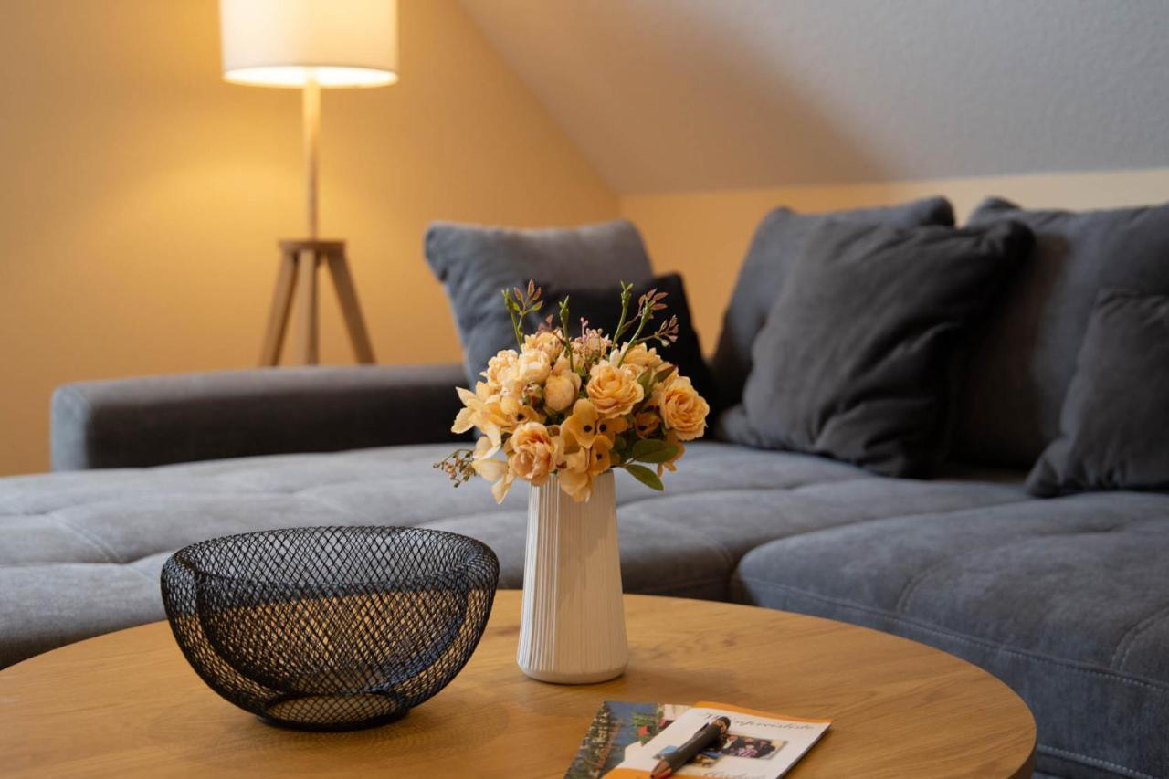 Ferienwohnung Alexander トラーベン・トラールバッハ エクステリア 写真